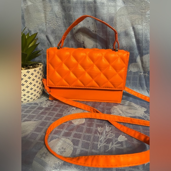 Crossbody bag - Picture 3 of 8